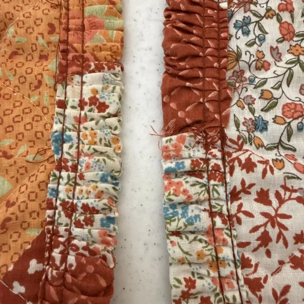Handmade Vintage Quilted Placemats Set of 4 Patchwork Fall Colors Oval Trim